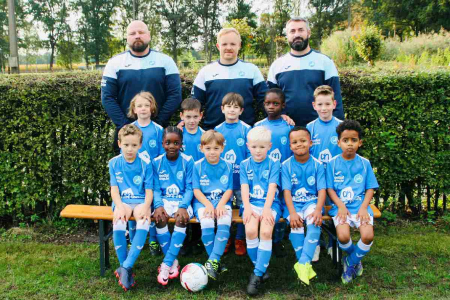 Teamfoto U7 Low